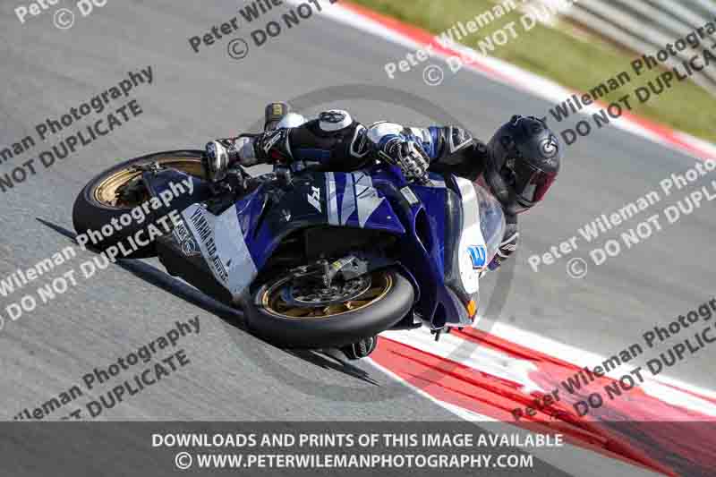 cadwell no limits trackday;cadwell park;cadwell park photographs;cadwell trackday photographs;enduro digital images;event digital images;eventdigitalimages;navarra;no limits trackdays;peter wileman photography;racing digital images;trackday digital images;trackday photos